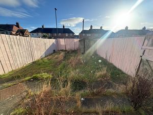 Photo 3- click for photo gallery